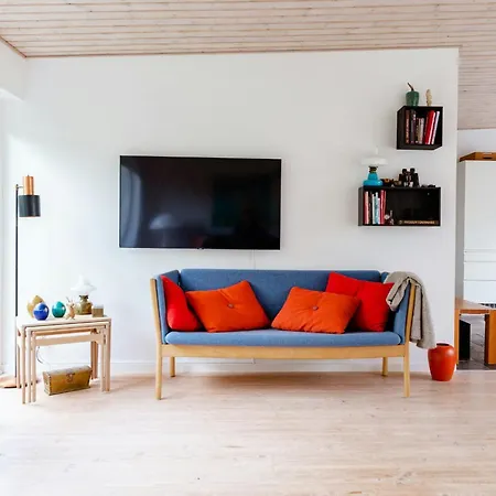 Tatil Evi Architect Design With Nature's Touch In Forest